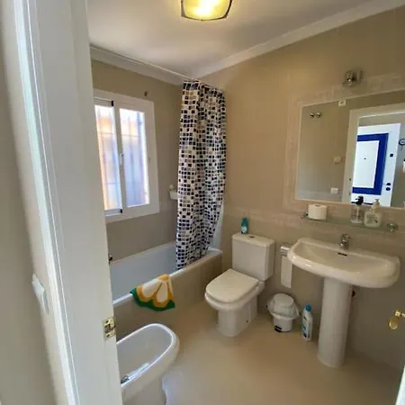 In With Pool And Sea View Villa *