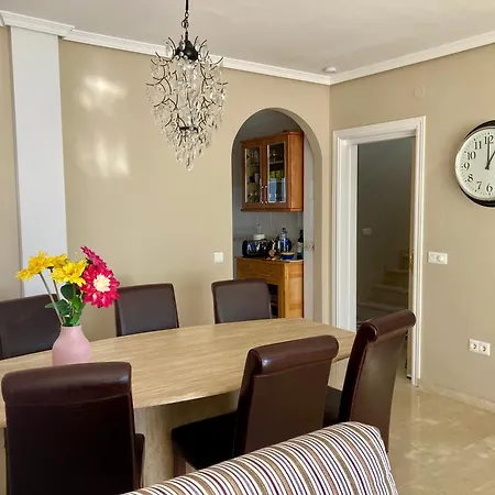 In With Pool And Sea View Villa Nerja